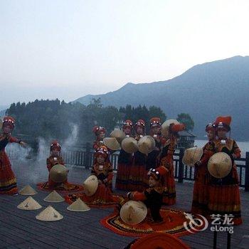 雷波马湖民族酒店酒店提供图片