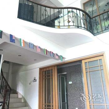 深圳一个大房子住宿酒店提供图片