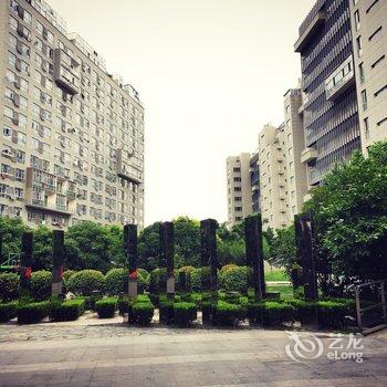 上海古镇边的loft驿站酒店提供图片