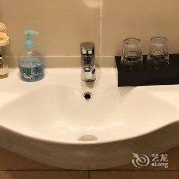 上海上海云儿普通公寓(南蕰藻路店)酒店提供图片