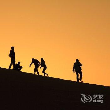 敦煌微猫国际沙漠露营基地(原微猫家庭公寓)酒店提供图片