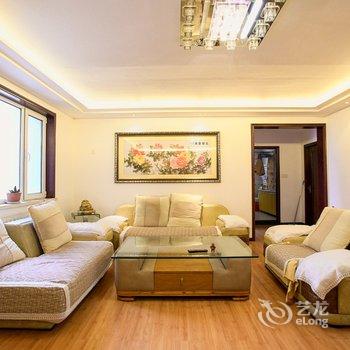 丹东招财公寓(滨江中路分店)酒店提供图片