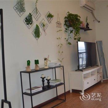 重庆民宿忆江小屋酒店提供图片