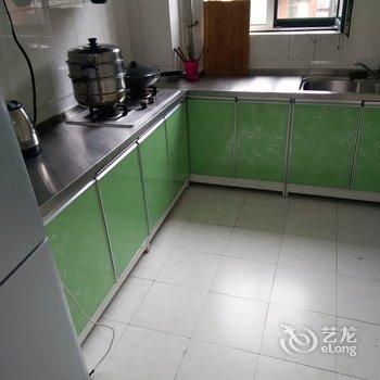 青岛紧邻金沙滩啤酒城海景小三居普通公寓酒店提供图片