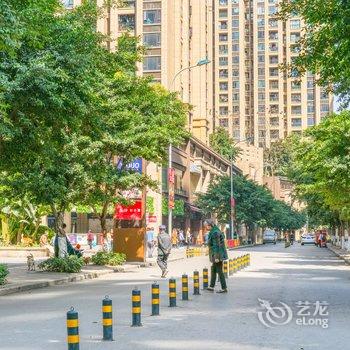 重庆天天向上民宿(龙腾大道辅路分店)酒店提供图片