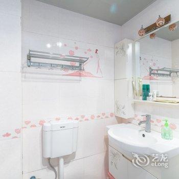 重庆天天向上民宿(龙腾大道辅路分店)酒店提供图片