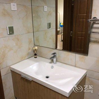 青岛小美美的家公寓(小港一路分店)酒店提供图片