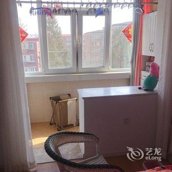 北京首都机场燕翔西里小区温馨两居室公寓(体育馆路分店)酒店提供图片