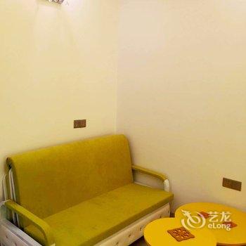 岳阳爱巢公寓(得胜街与马壕路交叉口分店)酒店提供图片