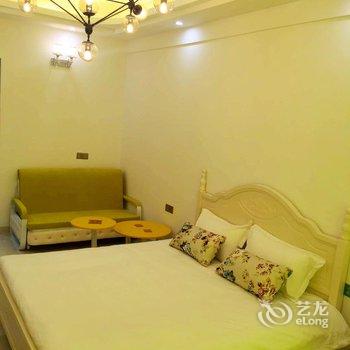 岳阳爱巢公寓(得胜街与马壕路交叉口分店)酒店提供图片