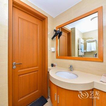 青岛暖暖的小窝普通公寓酒店提供图片