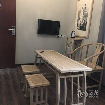 广州SissiLei特色民宿(恤孤院路分店)酒店提供图片