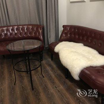 广州SissiLei特色民宿(恤孤院路分店)酒店提供图片