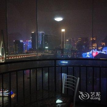 重庆小城印象青年旅舍酒店提供图片