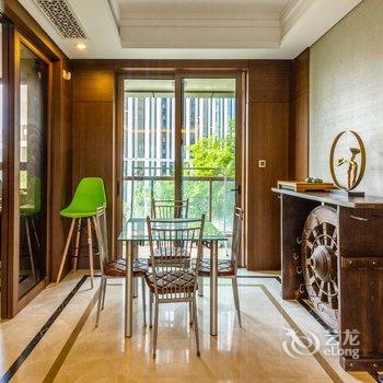 上海市中心大三房带地暖普通公寓酒店提供图片