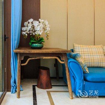 上海市中心大三房带地暖普通公寓酒店提供图片