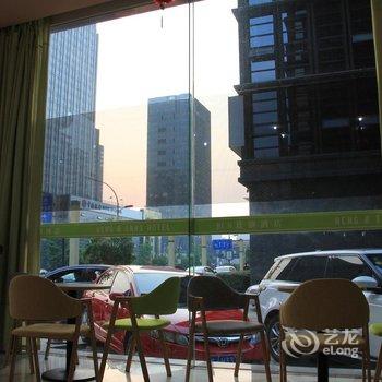 恒8连锁酒店(桐庐迎春南路店)酒店提供图片