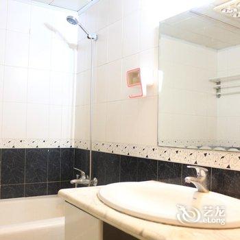 重庆想多了青年旅舍酒店提供图片