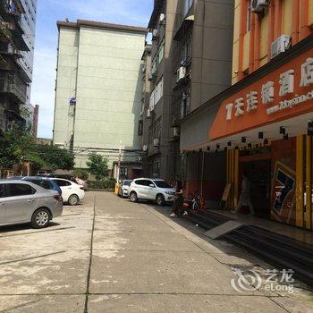 7天连锁酒店(南昌八一财富广场店)酒店提供图片