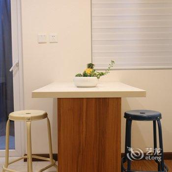 重庆三只小猪欢乐民宿酒店提供图片