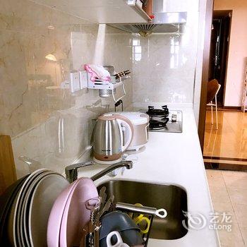 重庆三只小猪欢乐民宿酒店提供图片