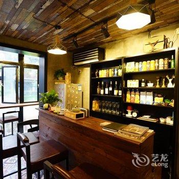 上海窄梯小弄老洋房艺术民宿酒店提供图片