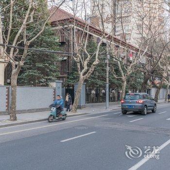 上海明轩特色民宿(乌鲁木齐南路分店)酒店提供图片