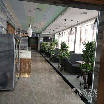 灵武宁东东龙时尚主题酒店酒店提供图片
