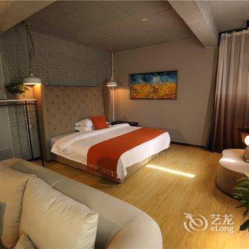 Q+资兴东江湖在水一方主题客栈酒店提供图片