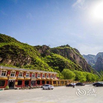 保定野三坡百里峡红楼酒店酒店提供图片