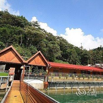 南投日月潭全家湖畔渡假山庄