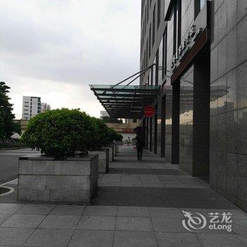 遇家精品酒店公寓(火车东站保利中汇店)酒店提供图片