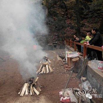 临安胡家望峡山庄酒店提供图片