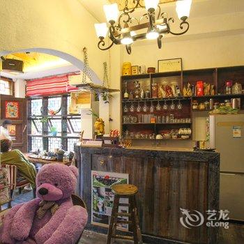 凤凰三哥的青年旅馆酒店提供图片