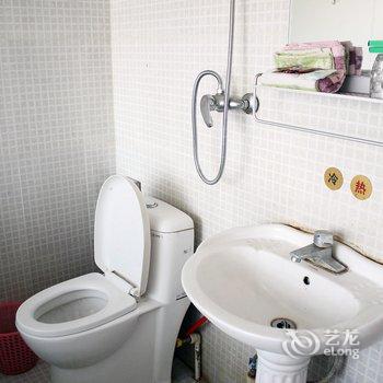 锦州市凌海一家人宾馆酒店提供图片