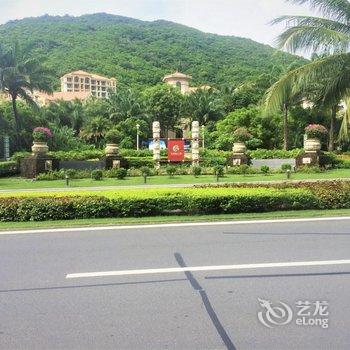 三亚亚龙湾伊斯曼花园洋房度假公寓