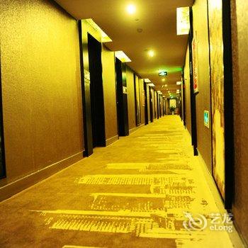 阳泉中悦水晶国际酒店酒店提供图片