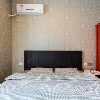 重庆在37楼俯瞰渝中半岛城市天际线江景两房普通公寓酒店提供图片