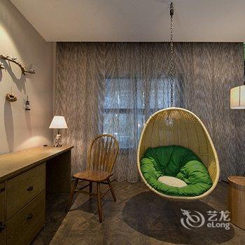 桔子酒店·精选(武汉光谷杨家湾店)酒店提供图片
