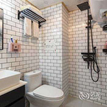 重庆18502319660公寓(人民支路分店)酒店提供图片