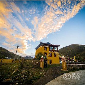 新都桥佰客青年旅舍酒店提供图片