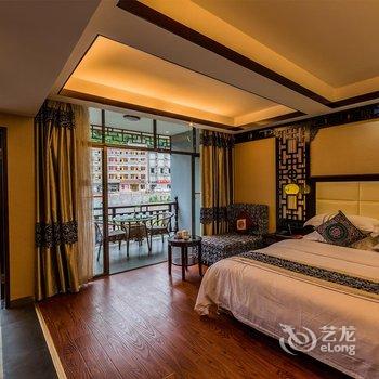 凤凰河岸天华楼苗族文化精品酒店酒店提供图片