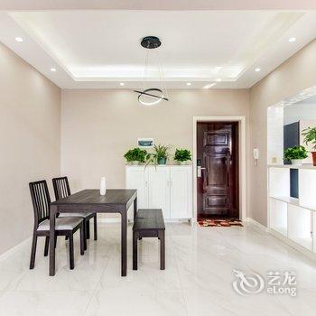 乐山咿呀咿呀哦公寓(河耳嘴街分店)酒店提供图片