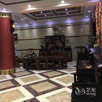 信阳欧亚天龙汽车主题酒店酒店提供图片