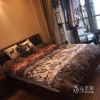 重庆重庆温馨复式花园公寓(九点利时尚街店)酒店提供图片