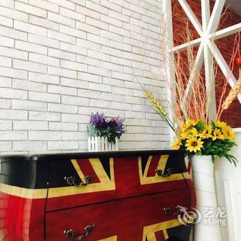 凤凰客随己便客栈酒店提供图片