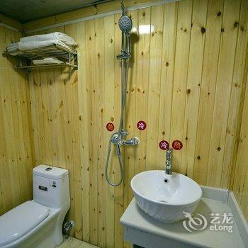 西宁源丰假日宾馆(高原集散中心)酒店提供图片