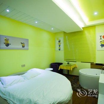 阜南埃菲尔主题宾馆酒店提供图片