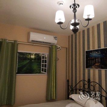 广州欢乐窝艺术主题精品公寓(长隆南站店)酒店提供图片