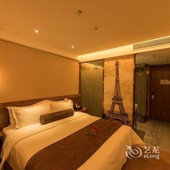 喆啡酒店(天津火车站金狮桥地铁站店)酒店提供图片